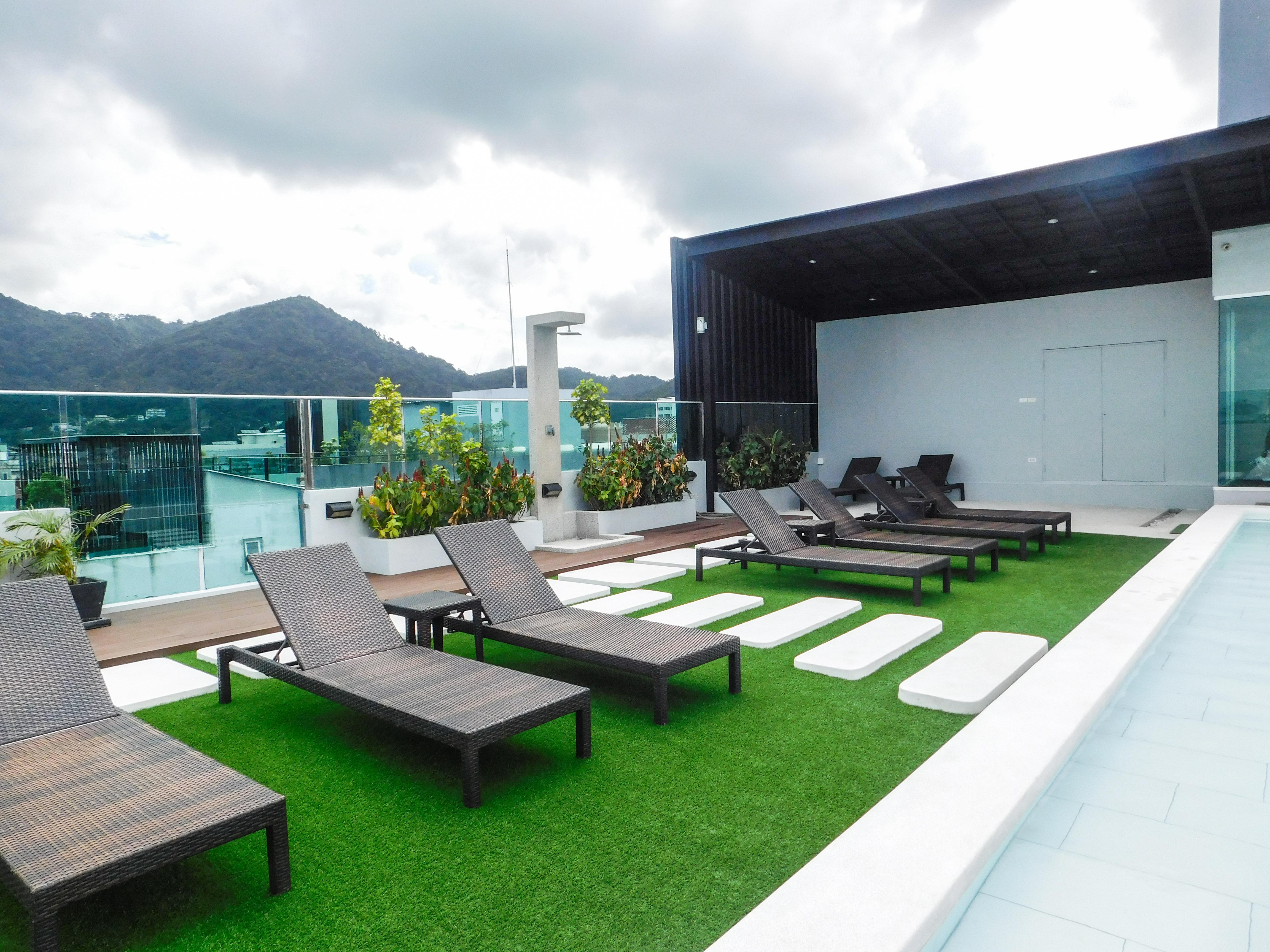 The Aim Patong Hotel Екстериор снимка