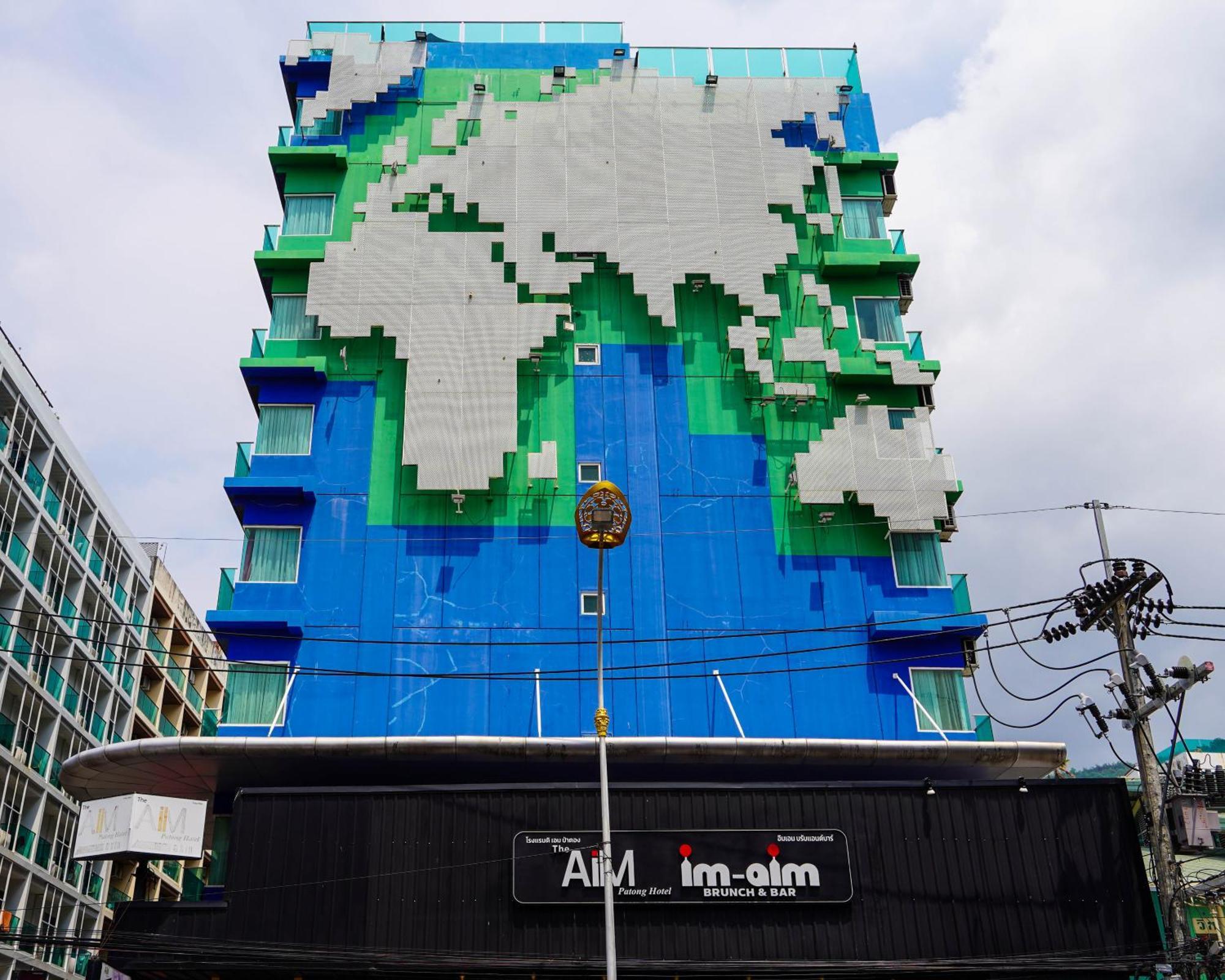 The Aim Patong Hotel Екстериор снимка