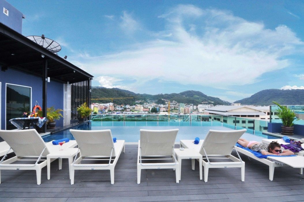 The Aim Patong Hotel Екстериор снимка