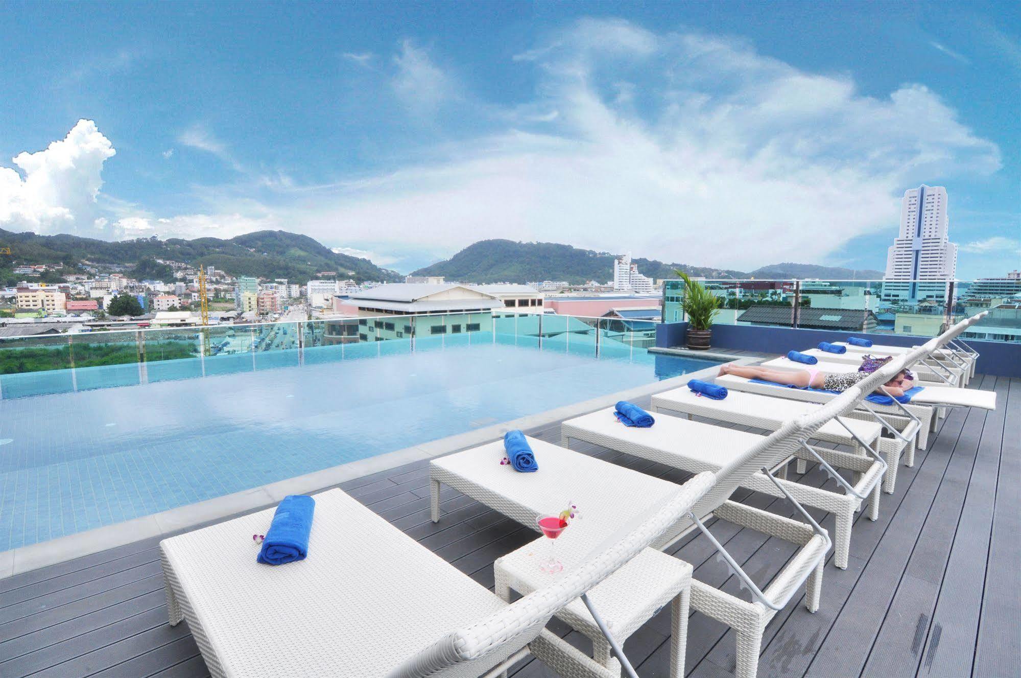 The Aim Patong Hotel Екстериор снимка